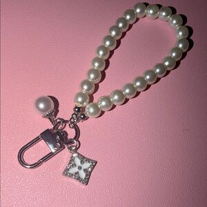 Pearl Bead Keychain Charm with Silver Accents NEW IN PACKAGE